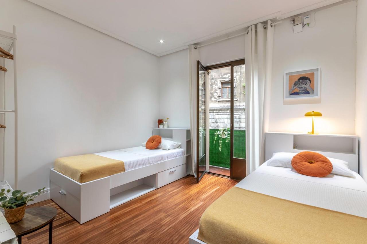Inar Centrico Apartamento Junto Ayuntamiento & Ria Билбао Екстериор снимка