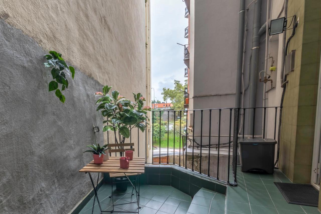 Inar Centrico Apartamento Junto Ayuntamiento & Ria Билбао Екстериор снимка