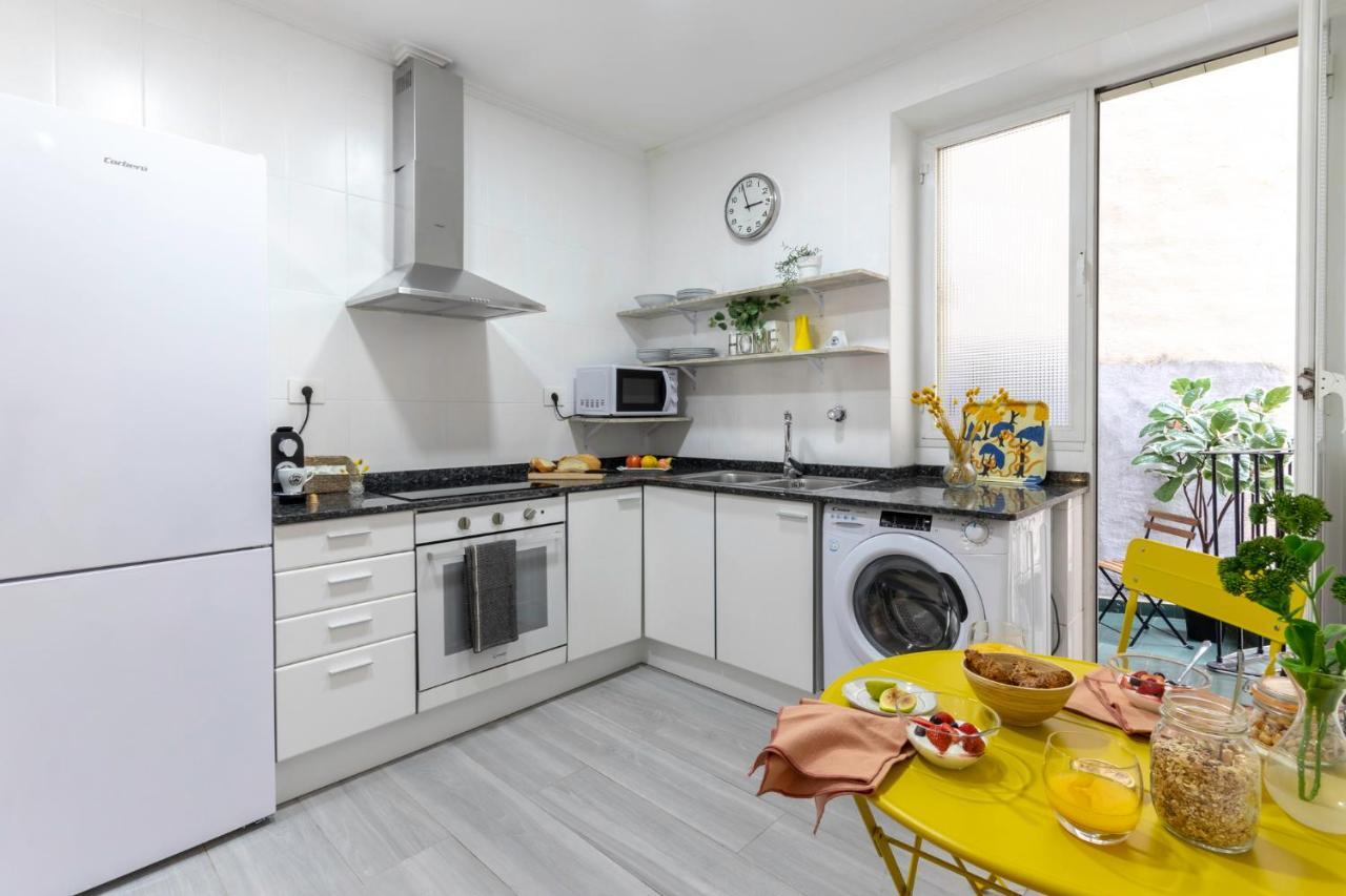 Inar Centrico Apartamento Junto Ayuntamiento & Ria Билбао Екстериор снимка