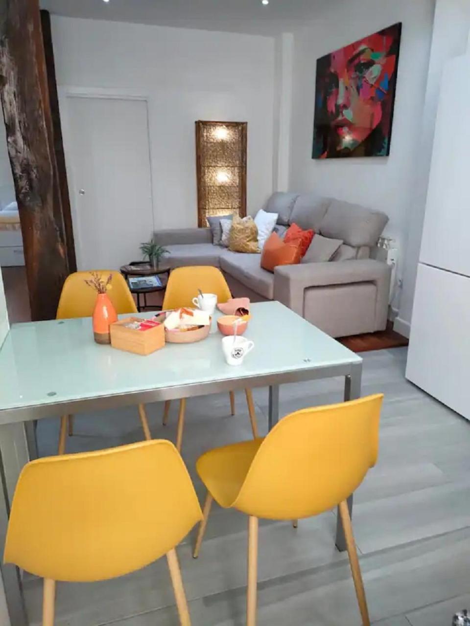 Inar Centrico Apartamento Junto Ayuntamiento & Ria Билбао Екстериор снимка