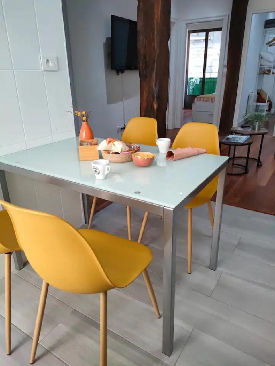 Inar Centrico Apartamento Junto Ayuntamiento & Ria Билбао Екстериор снимка